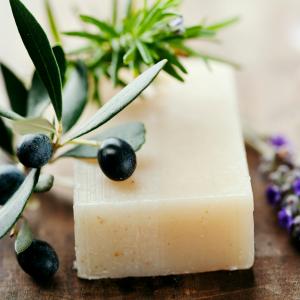 Black Olive Oil with Lavender