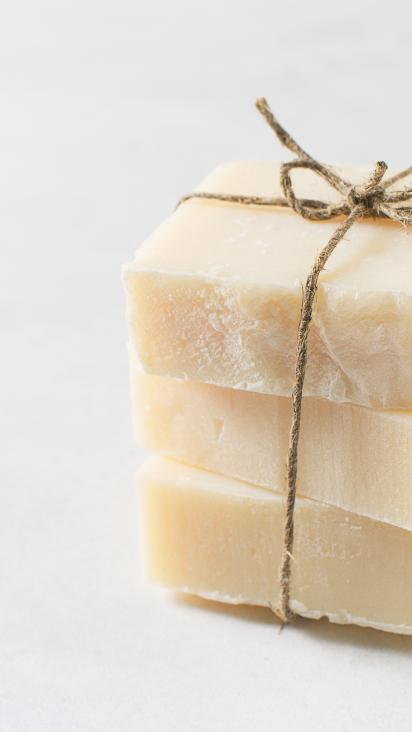 Creme Vanilla Goat Milk Soap